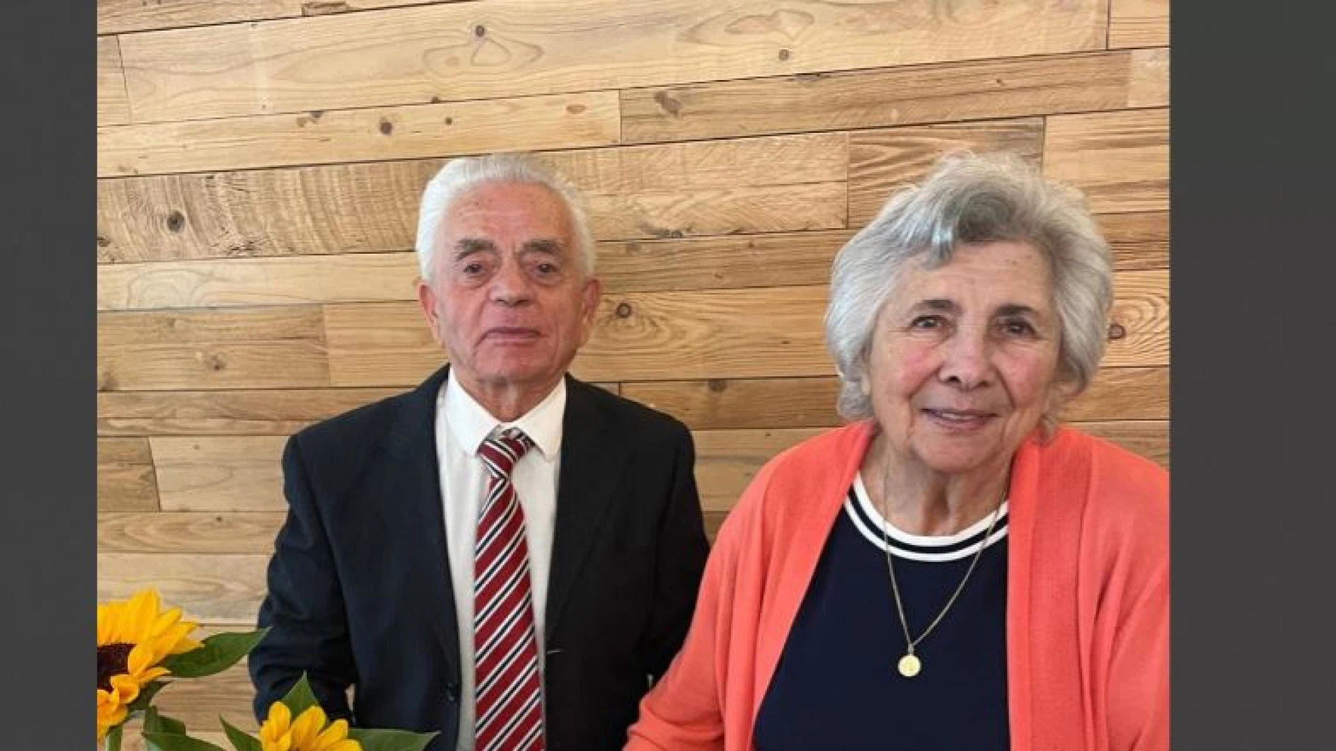 L'Angolo degli auguri: festeggiamo quest'oggi i sessant'anni di matrimonio di Addolorata D'Alessio e Giuseppe Barilone. Per i coniugi il traguardo delle nozze di "diamante"